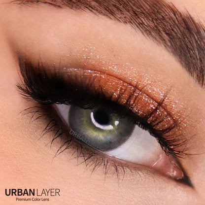 Alexa Gray (Alumna Chica)