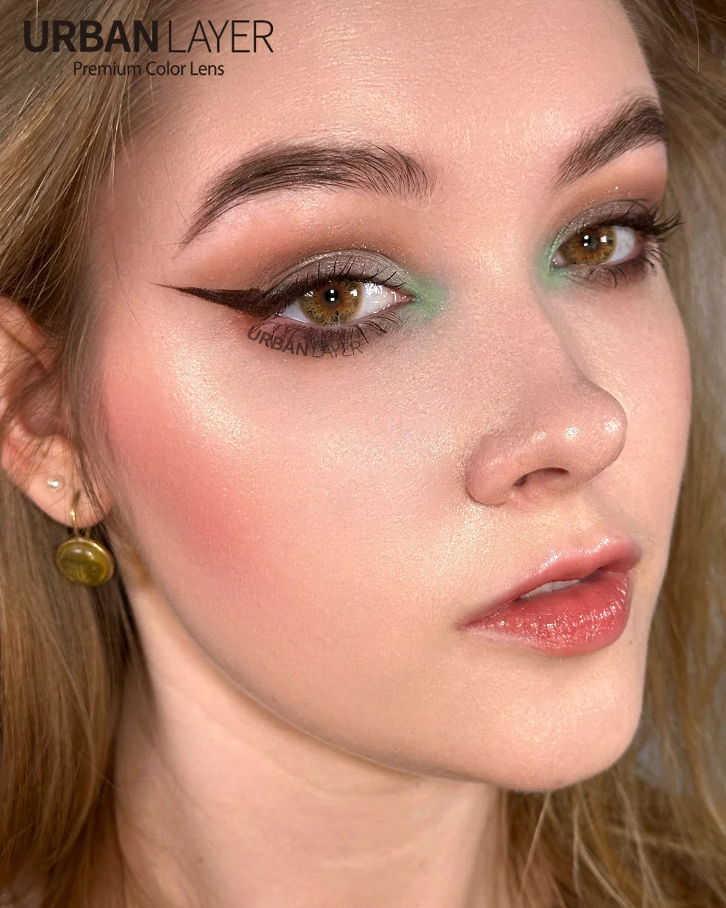 Nile Brown (Alumna Chica)